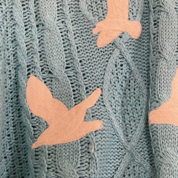 Taylor Swift 1989 Cardigan *Never Worn* - Picture 4 of 4